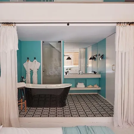 מלון Cocorico Luxury House - 4*